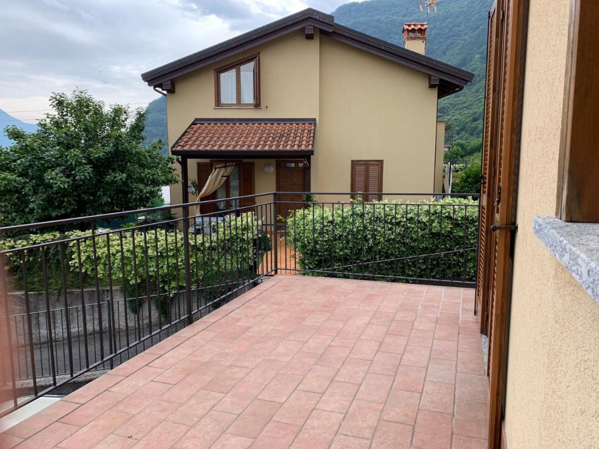 Strawberry House Villa Colico Exterior foto